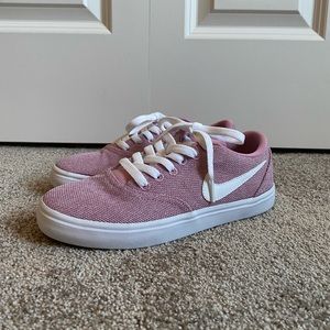 Nike SB Check SolarSoft canvas sneakers Pink Size 6.5